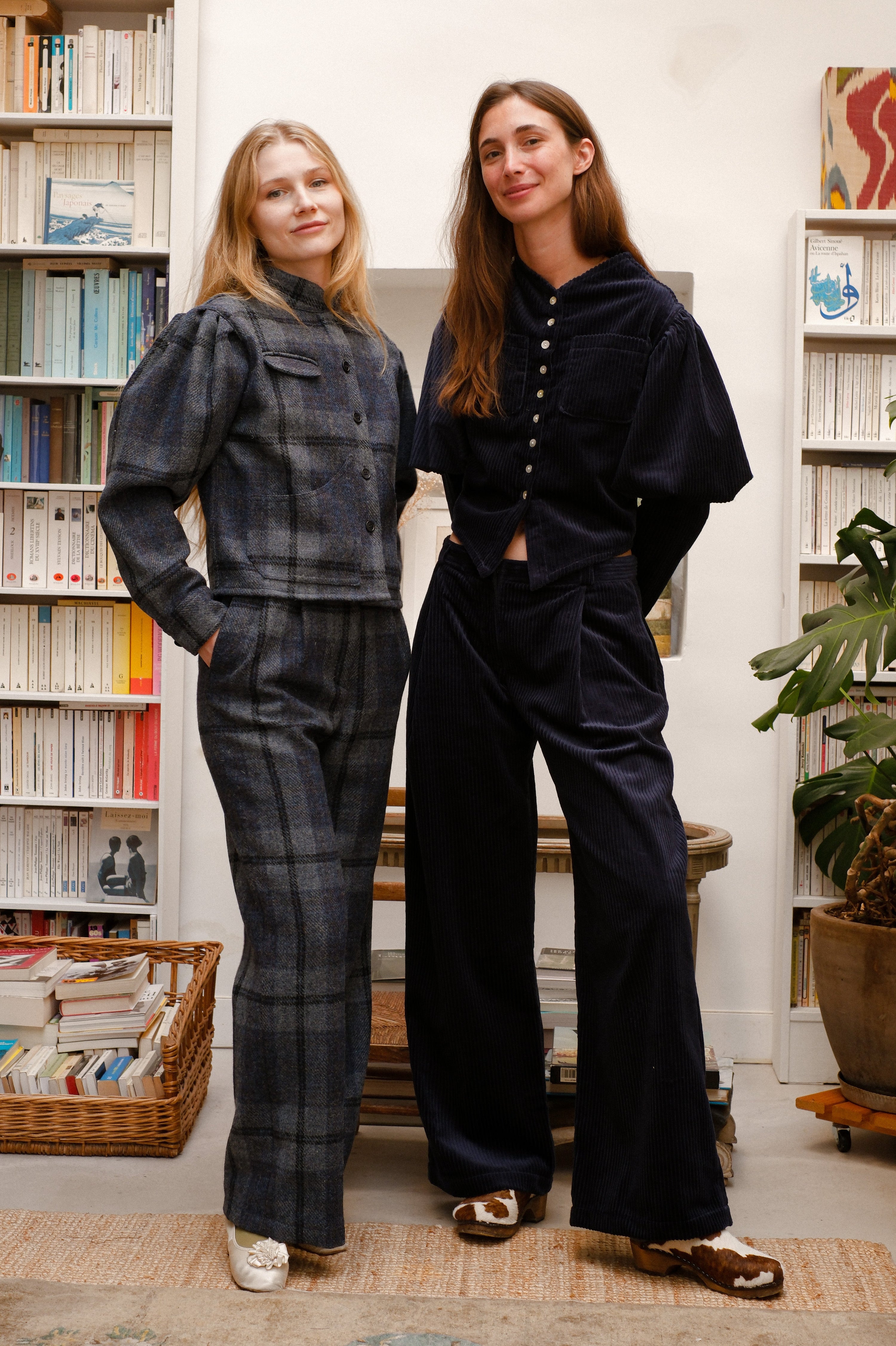 Low Sélénite Pants, blue velvet