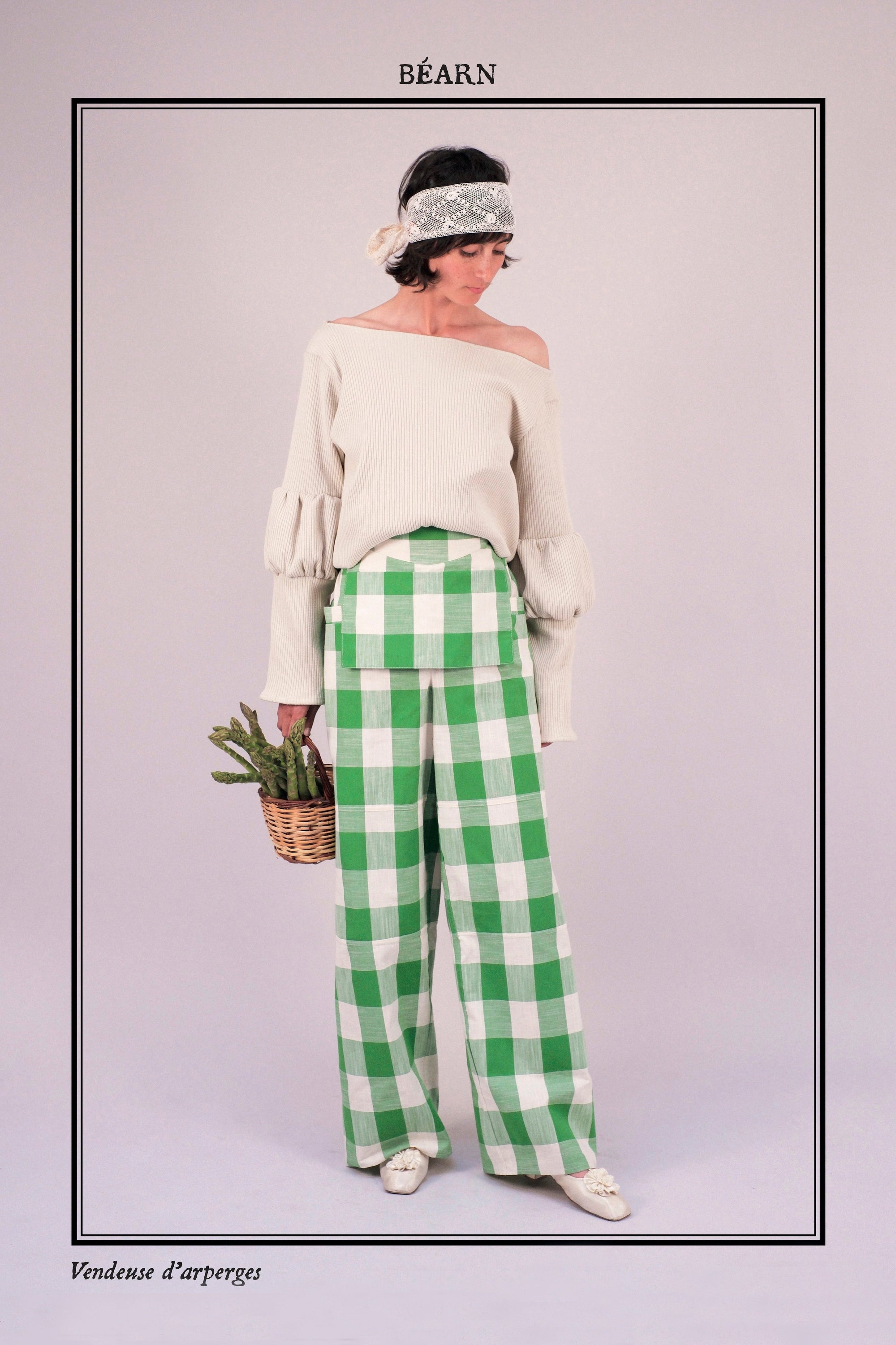 Béarn - Vendeuse d'asperges