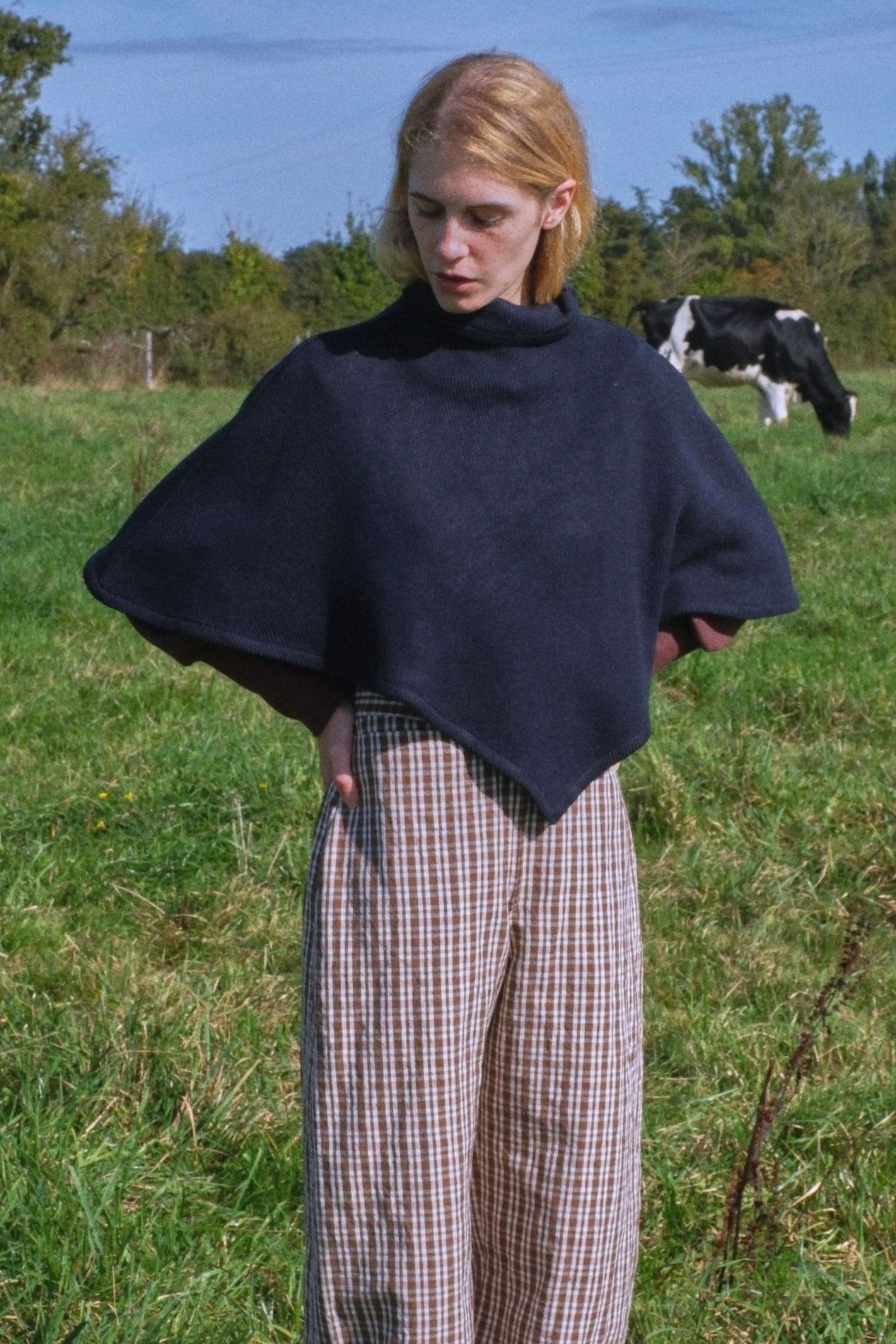 Blue Kerchief - Bourgine