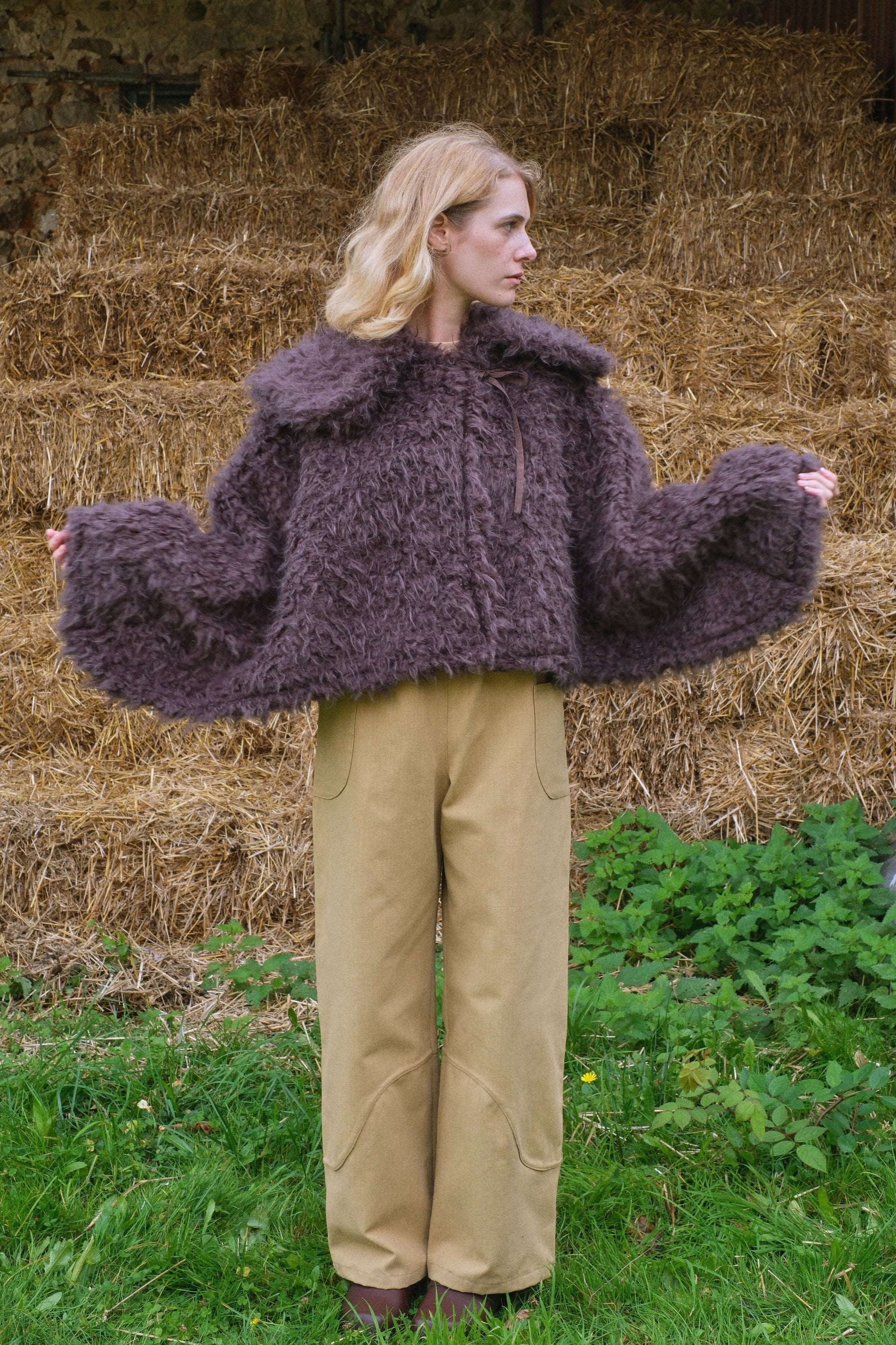 Mandlie Mini Cape, faux fur - Bourgine